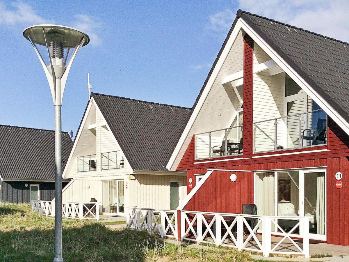4 Person Holiday Home In Wendtorf Ngoại thất bức ảnh